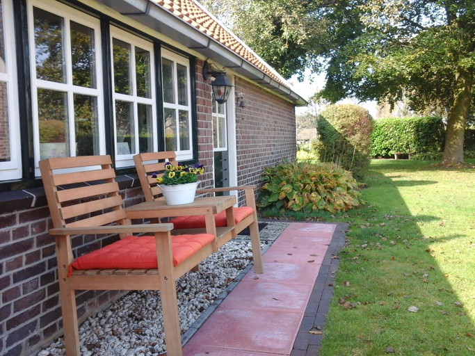 Others 4, B&B De Luttikhoeve, Ommen