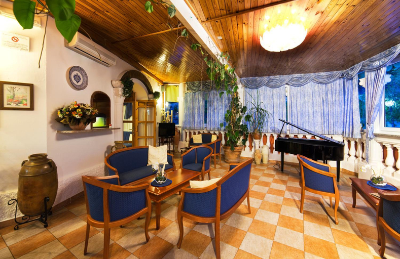 Food & Drinks 5, Riva del Sole, Napoli