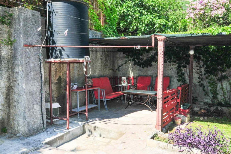 Others 4, Sofia Rooms