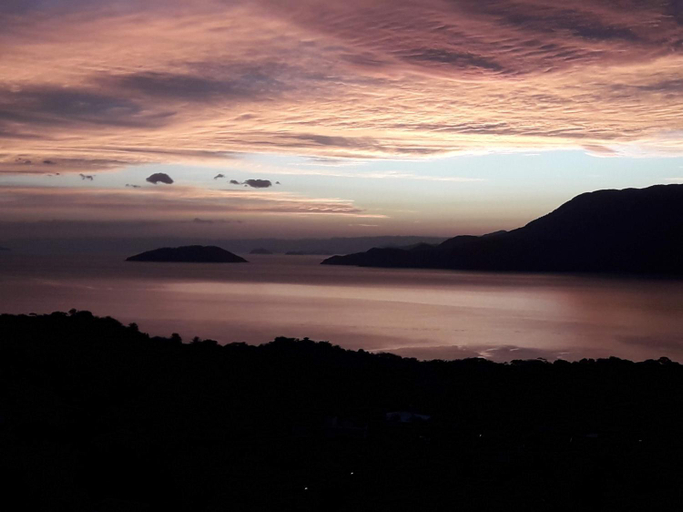 Others 3, Chale Por do Sol, Ilhabela