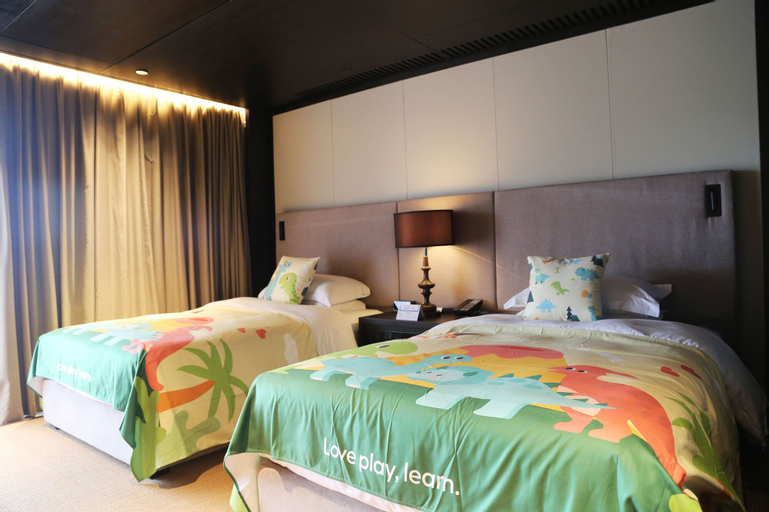 Bedroom 8