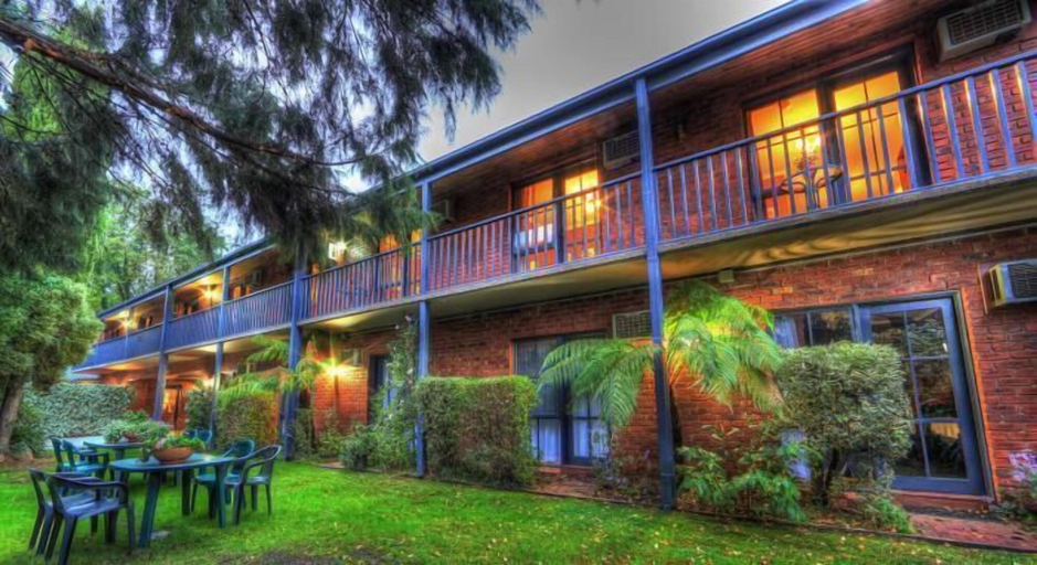 Exterior & Views 2, Armour Motor Inn, Indigo - Pt A