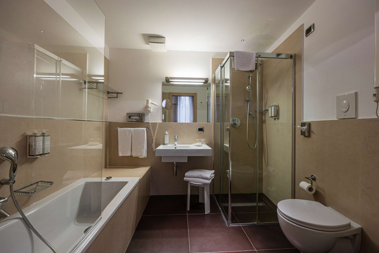 Bathroom 5, Best Western Hotel Armando, Verona