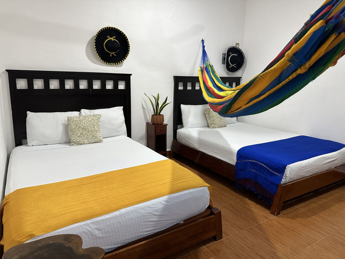 Bedroom 2, Hotel el Faro, Río Lagartos