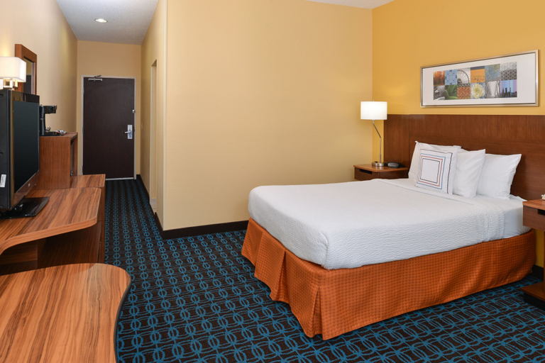Bedroom 3, Fairfield Inn by Marriott Jacksonville Orange Park, Clay
