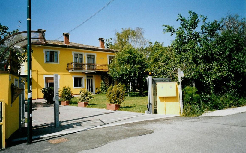 Others 4, Casa del Miele, Venezia