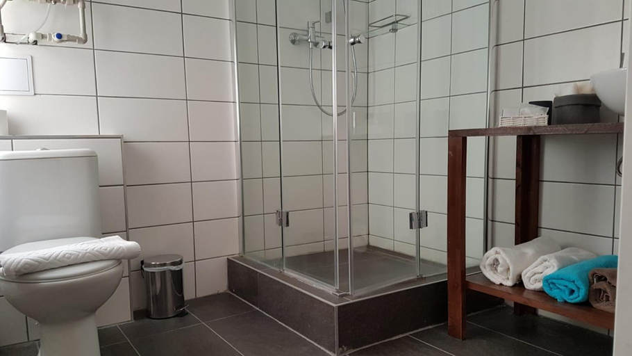 Bathroom 3, Olivin Kytlice, Děčín