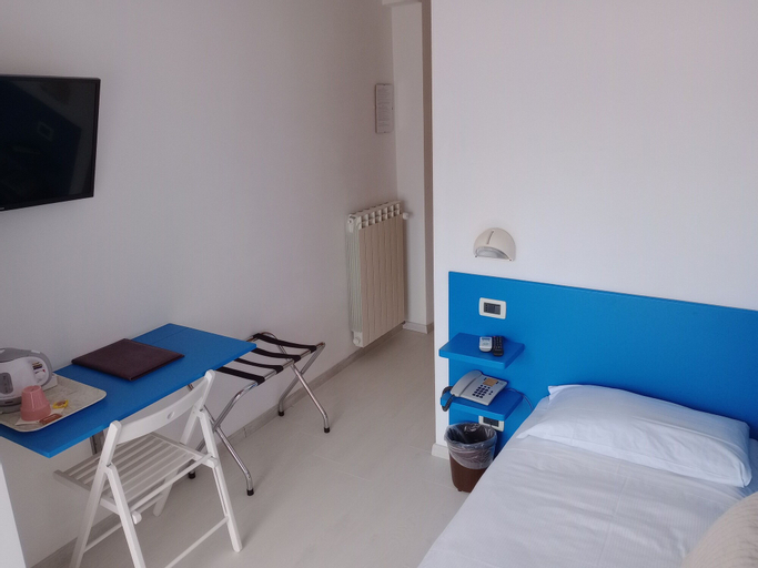 Bedroom 6