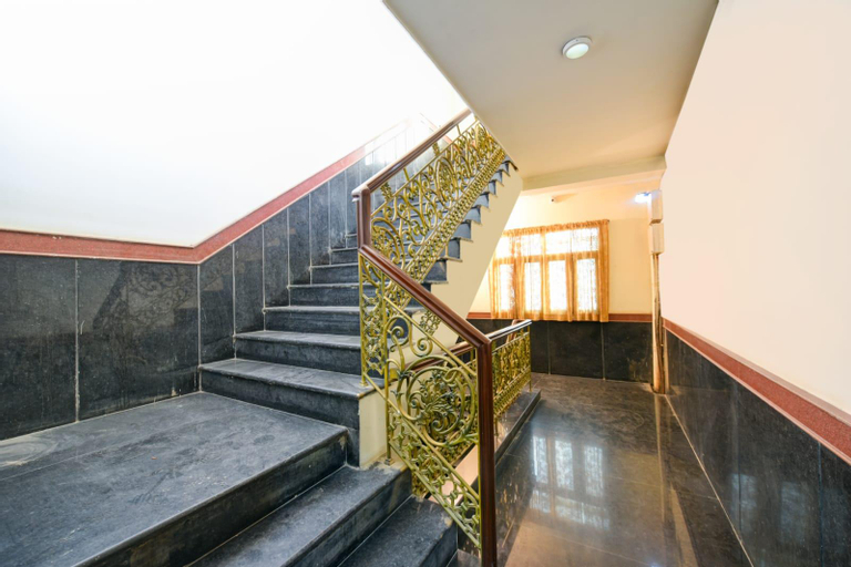 Others 3, Hotel airport days stay in new delhi mahipalpur , West