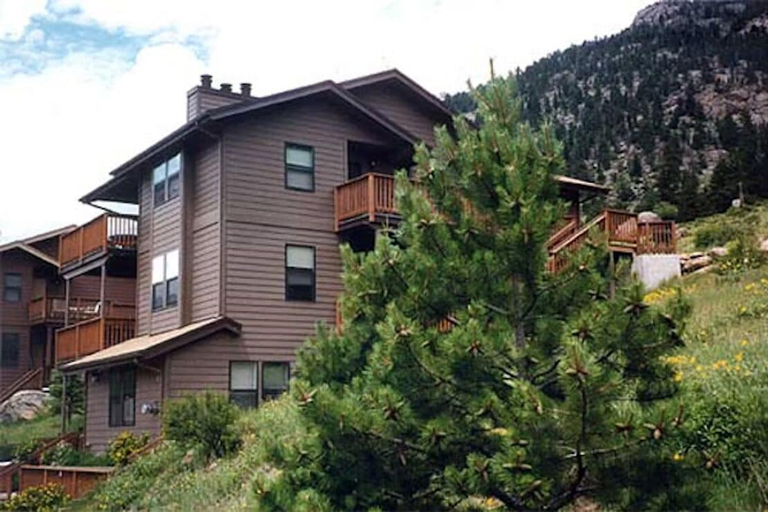 Exterior & Views 2, Wildwood Inn, Larimer