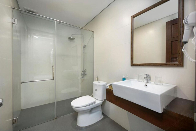 Bathroom 4, Lamore Hotel Da Nang, Da Nang