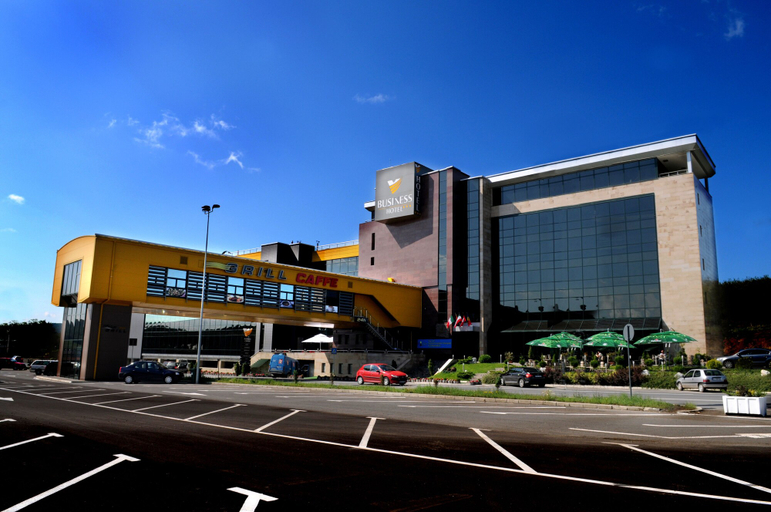 Exterior & Views 2, Business Hotel Conference Center & Spa, Targu Mures