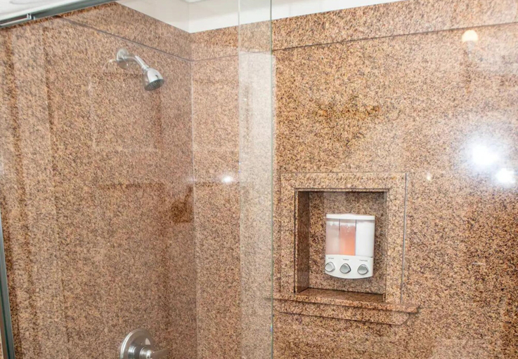 Bathroom 3, 1BR Mobile Condo with Community Pool, Mobile
