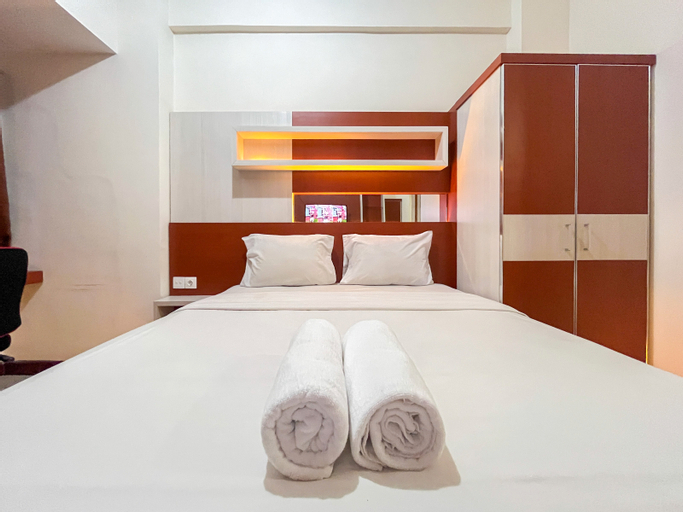 Bedroom 4, Minimalist Studio Vida View Makassar Apartment By Travelio, Makassar