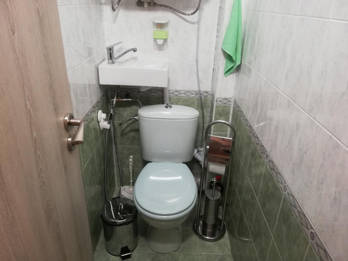Bathroom 2, Apartment Ani, Veliko Tarnovo