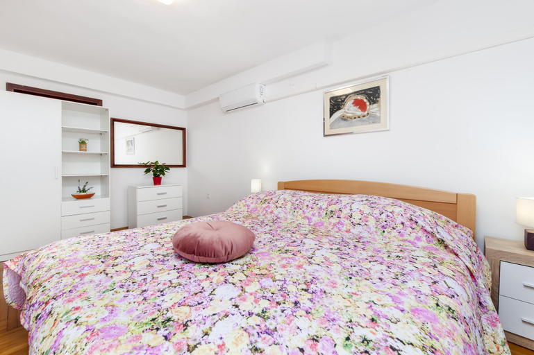 Bedroom 2, Apartments and Room Silvana, Rovinj