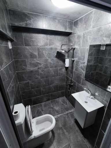 Bathroom 5, Zirkon Suit Otel, Maltepe