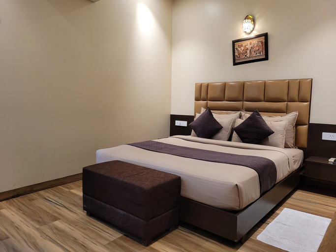 Bedroom 4, Hotel Urban Galaxy, Amritsar