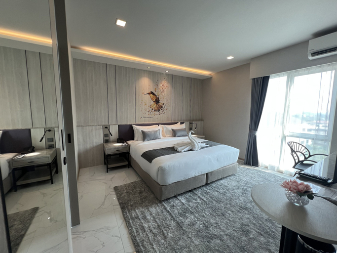 Bedroom 24