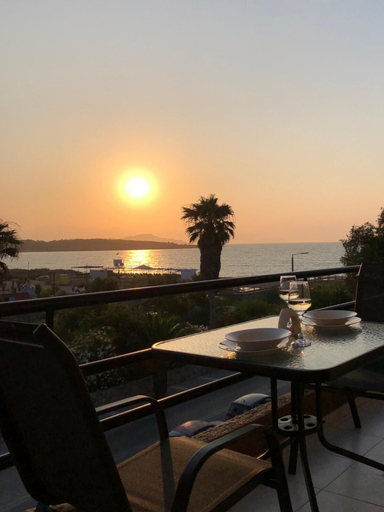Room 4, Sun Beach Apartment in Chania 15, Crete