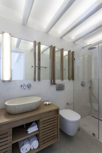 Bathroom 4, Kavos Hotel Naxos, South Aegean