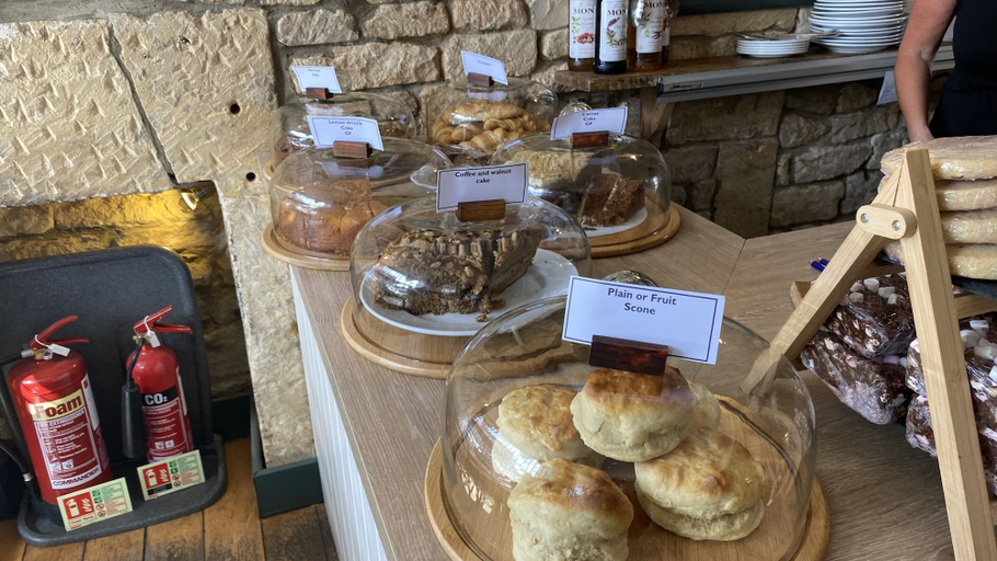 Food & Drinks 5, Priory Tearooms Burford With Rooms, Oxfordshire