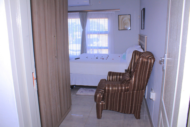 Others 5, Serene Cottage, Masungu