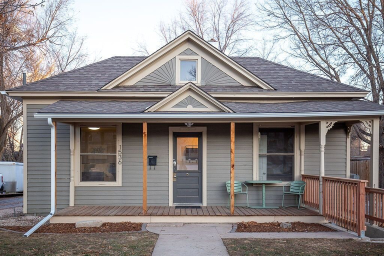 Exterior & Views 2, Couples Getaway | Walk to Unc | Free Cruiser Bikes, Weld