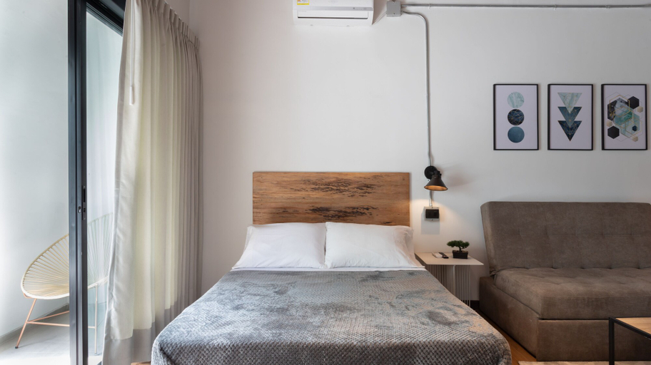 Bedroom 2, Soy Local Primavera, Medellín