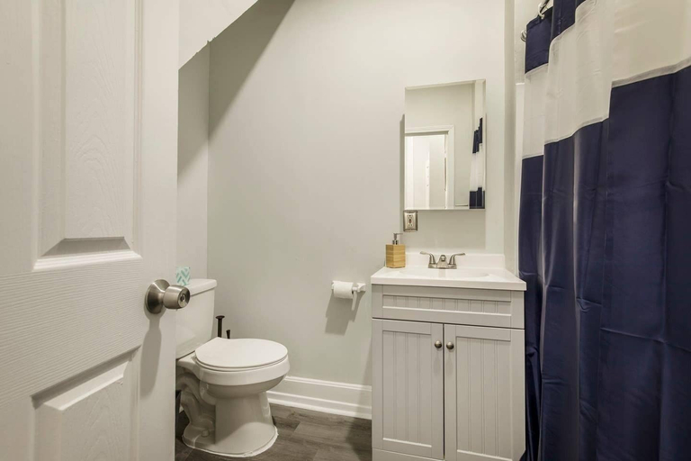 Bathroom 3, Louisville Dream House 4BR/2BA by CozySuites, Jefferson