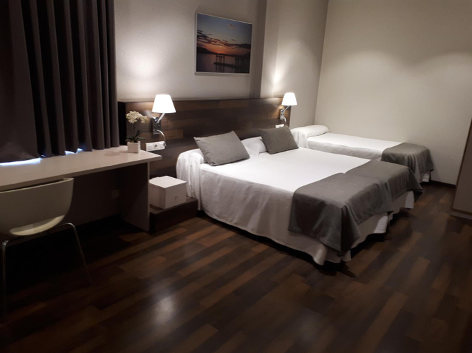 Bedroom, Hotel Beasain, Guipúzcoa