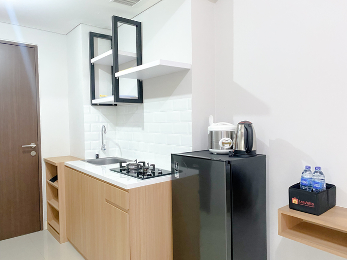 Others 4, Restful and Well Designed Studio Transpark Juanda Bekasi Timur Apartment By Travelio, Bekasi