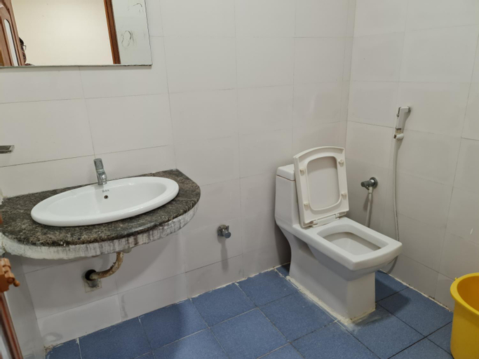 Bathroom 5