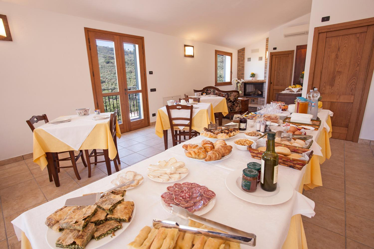 Food & Drinks 5, Agriturismo Benza, Imperia