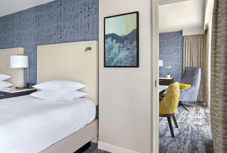 Bedroom 3, Hyatt Regency Vancouver, Greater Vancouver