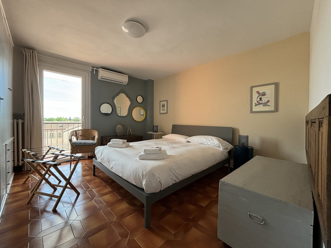 Bedroom 3, Verona Journeys, Verona