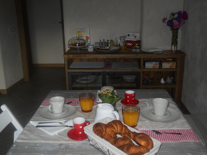 Food and beverages 2, La Vita in Campagna, Sondrio
