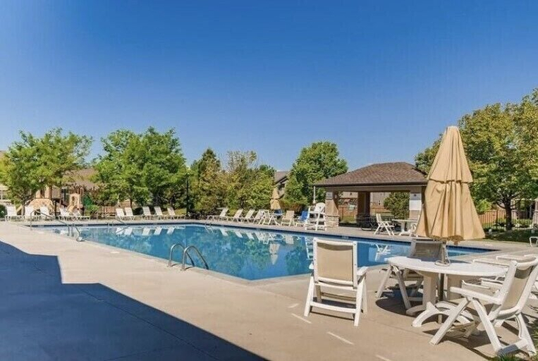 Sport & Beauty, New! Family-friendly Home w/ Pool Table, King Beds, Weld