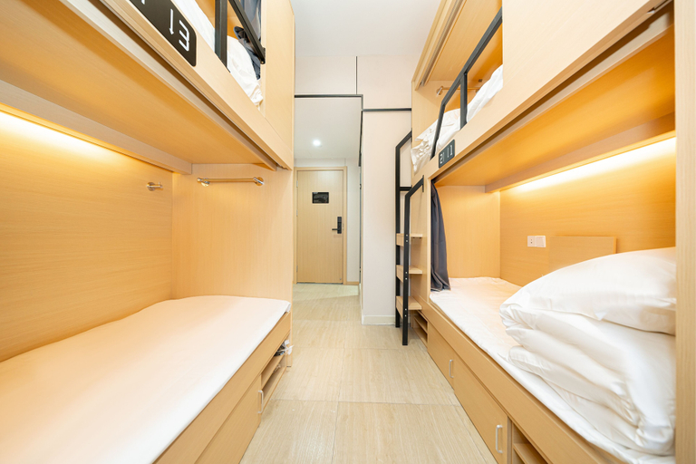 Bedroom 2, Dunbar Inn Zhenbein Road, Shanghai