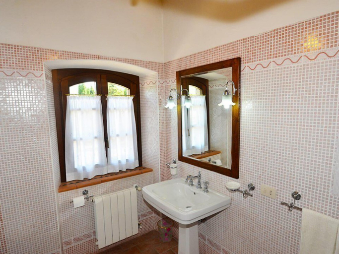 Bathroom 4, Agriturismo Sant'Angelo, Viterbo