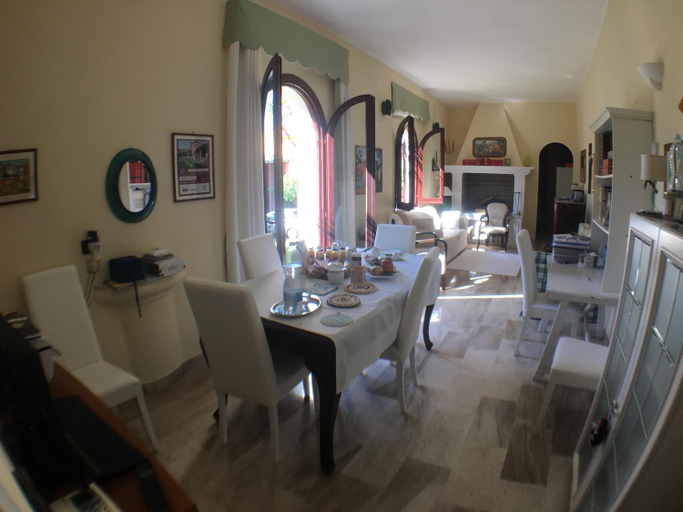Food & Drinks 5, Corte Arrubia, Cagliari