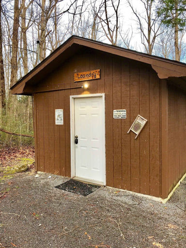 Others 4, A Love Shack, Sevier