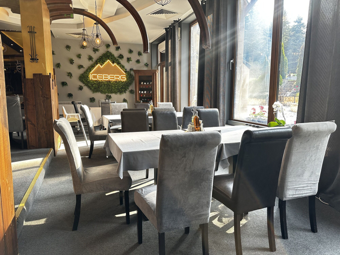 Food & Drinks, Hotel Iceberg, Samokov