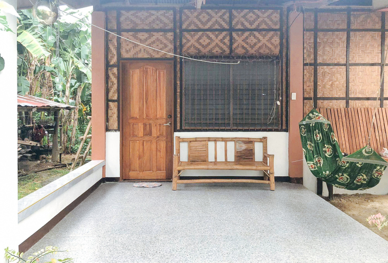 Exterior & Views, Irah's Guest House, Badian
