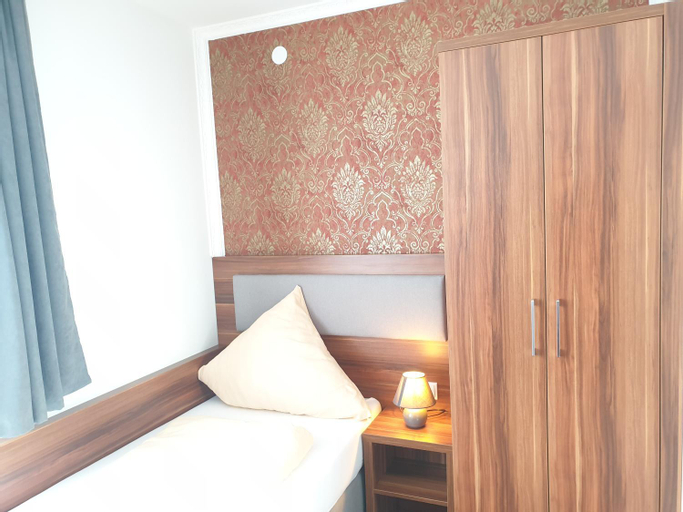 Bedroom 2, Kirchberg Hotel, Regionalverband Saarbrücken