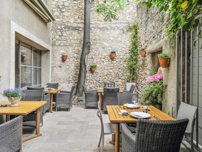 Food & Drinks, L'Oiseau qui Chante, Bouches-du-Rhône