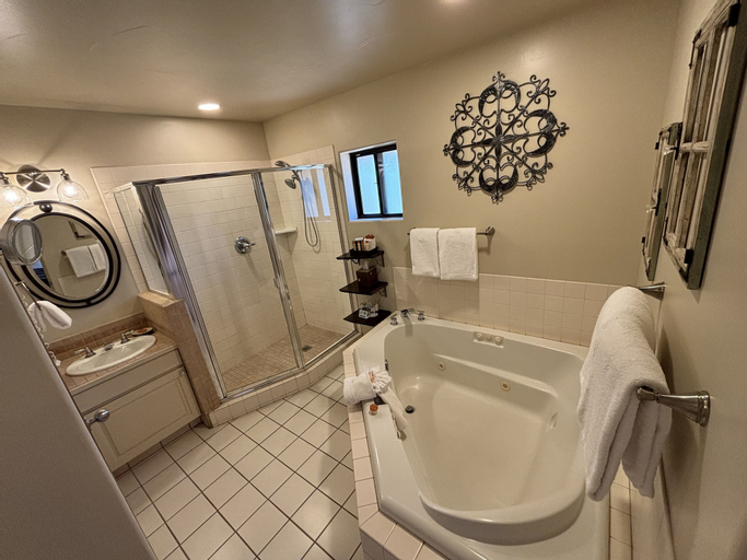 Bathroom 24