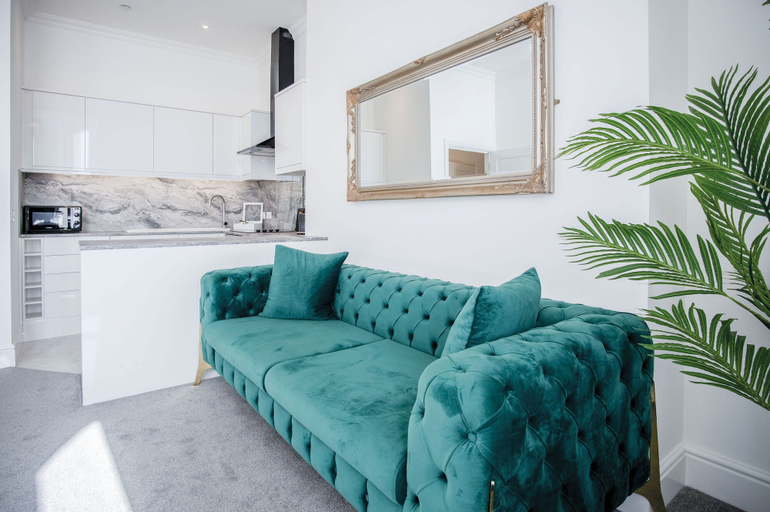 Others 4, St Catherine's View - 2 Bedroom - Panorama - Tenby, Pembrokeshire