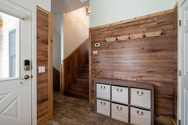 Interior, Saddle Ridge D1 3 Bedroom Condo by Moonlight Basin Lodging, Madison
