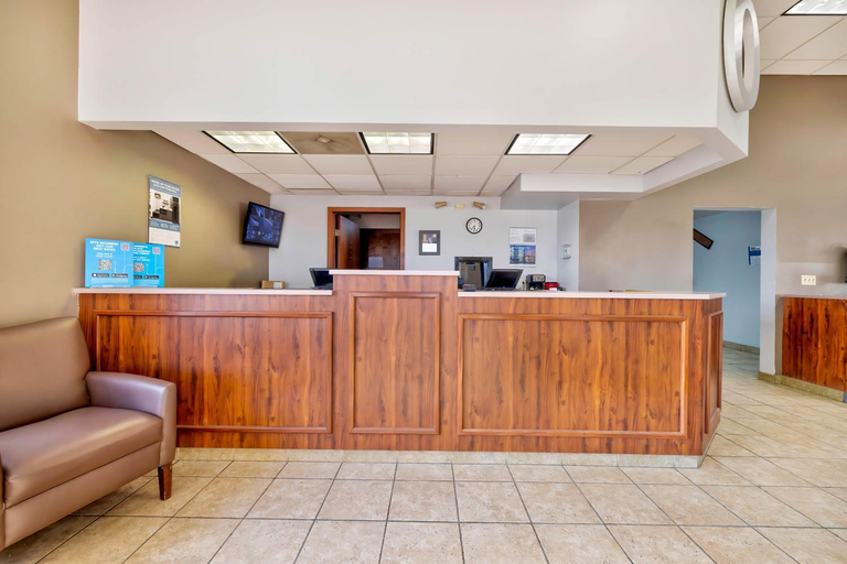 Public Area, Motel 6 Effingham, IL, Effingham